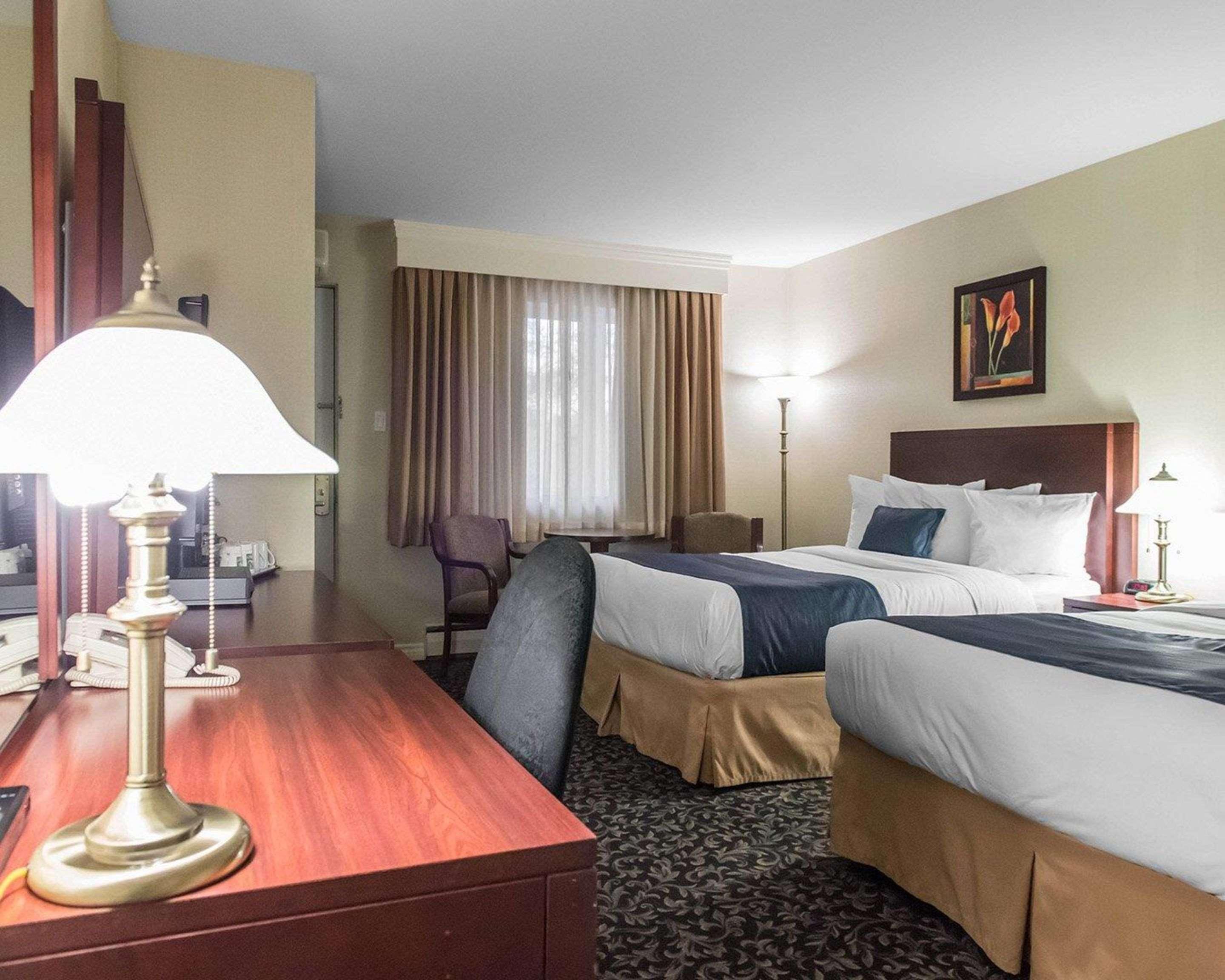 Quality Inn מונט-לורייה מראה חיצוני תמונה