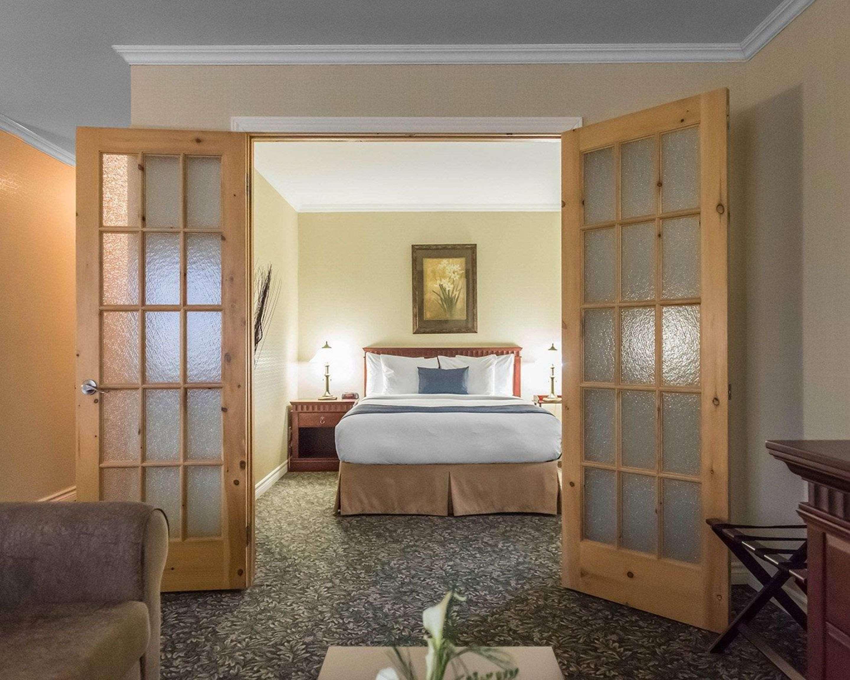 Quality Inn מונט-לורייה מראה חיצוני תמונה