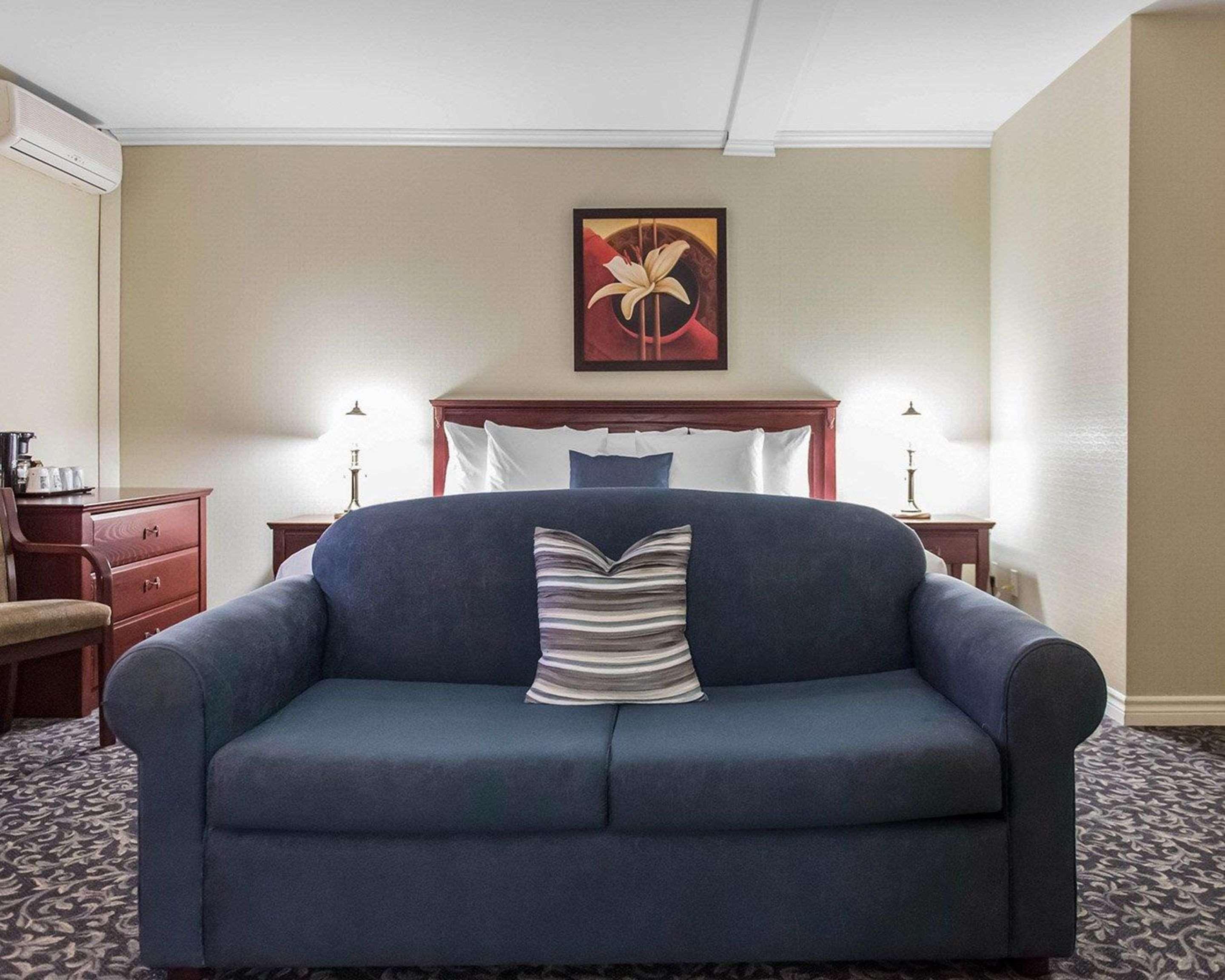 Quality Inn מונט-לורייה מראה חיצוני תמונה