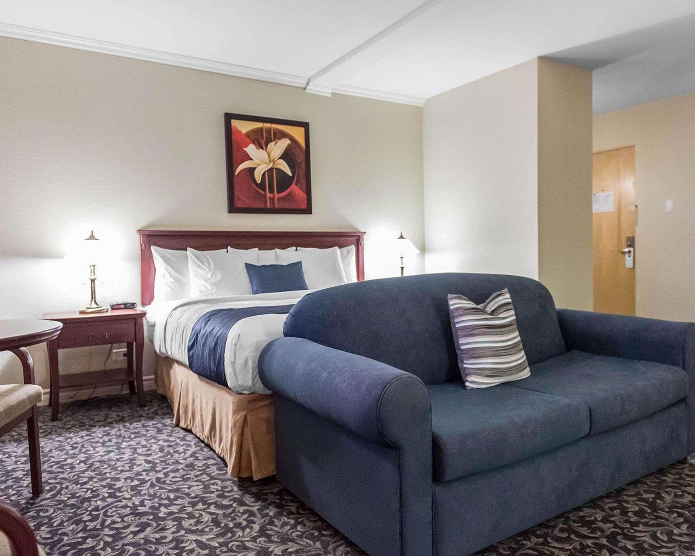 Quality Inn מונט-לורייה מראה חיצוני תמונה